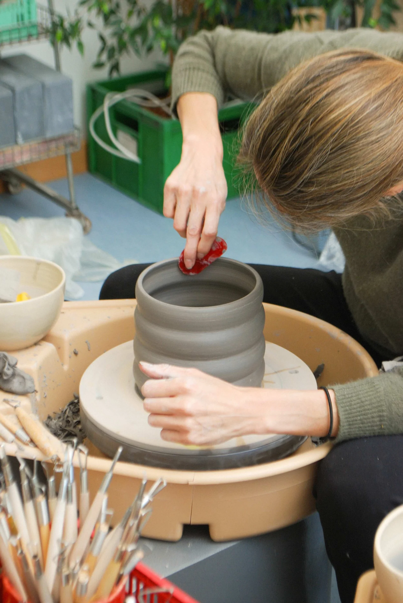 An eight-week pottery course at the wheel