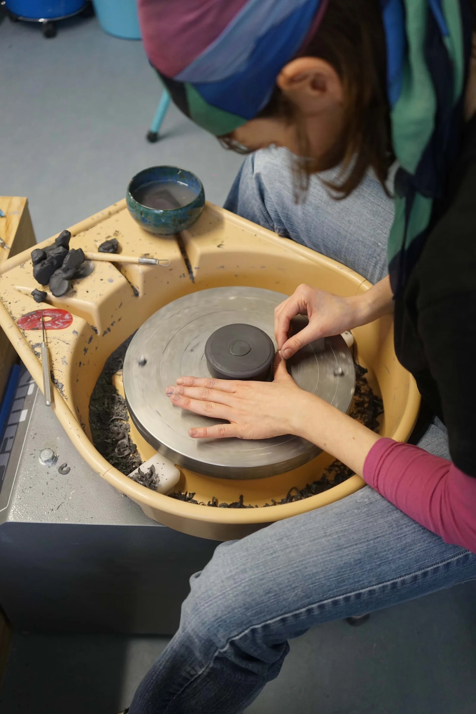 Centring and throwing a tall form